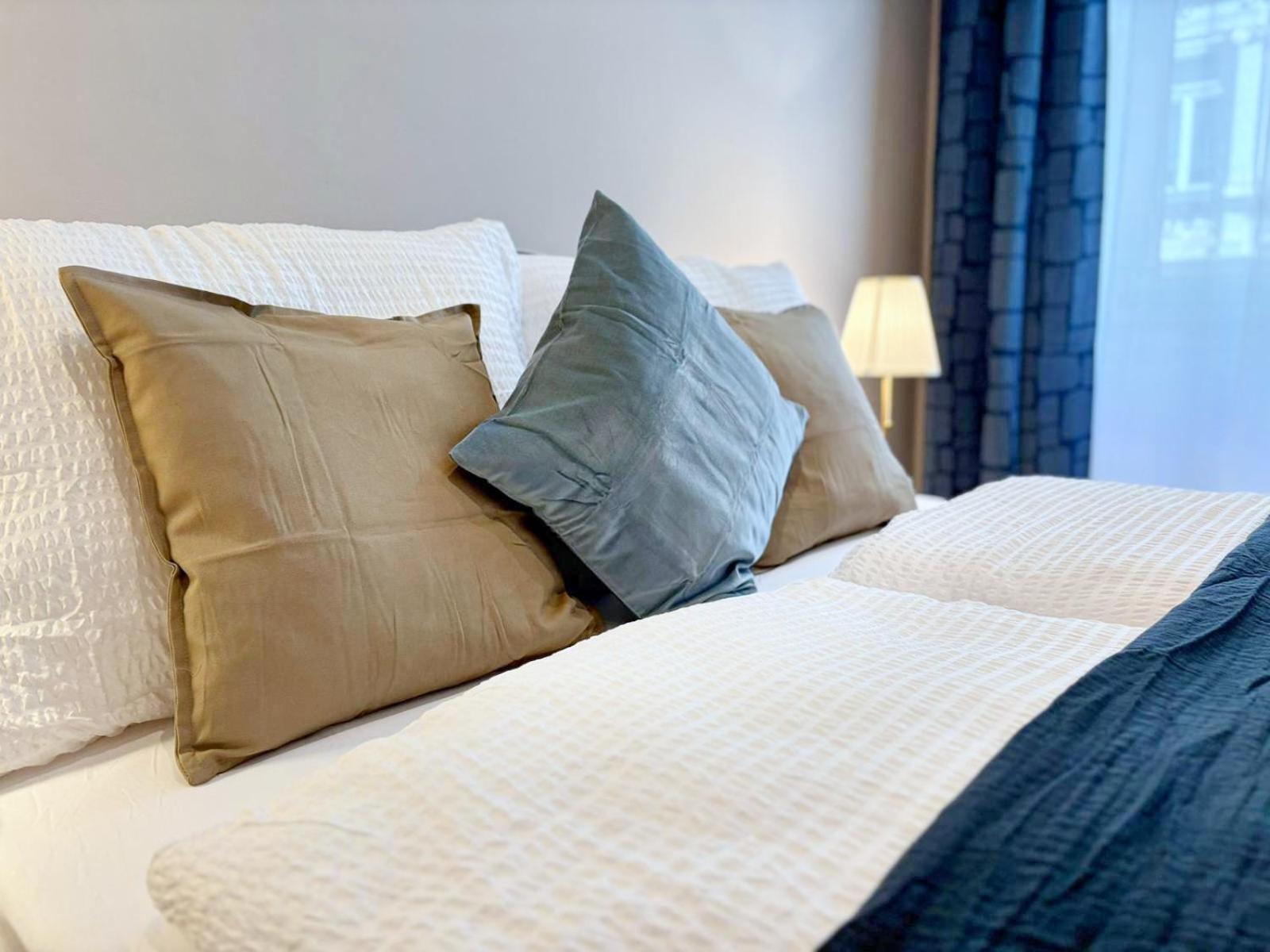 Spacious And Near Metro I Close To Parks I Akh Appartement Wenen Buitenkant foto