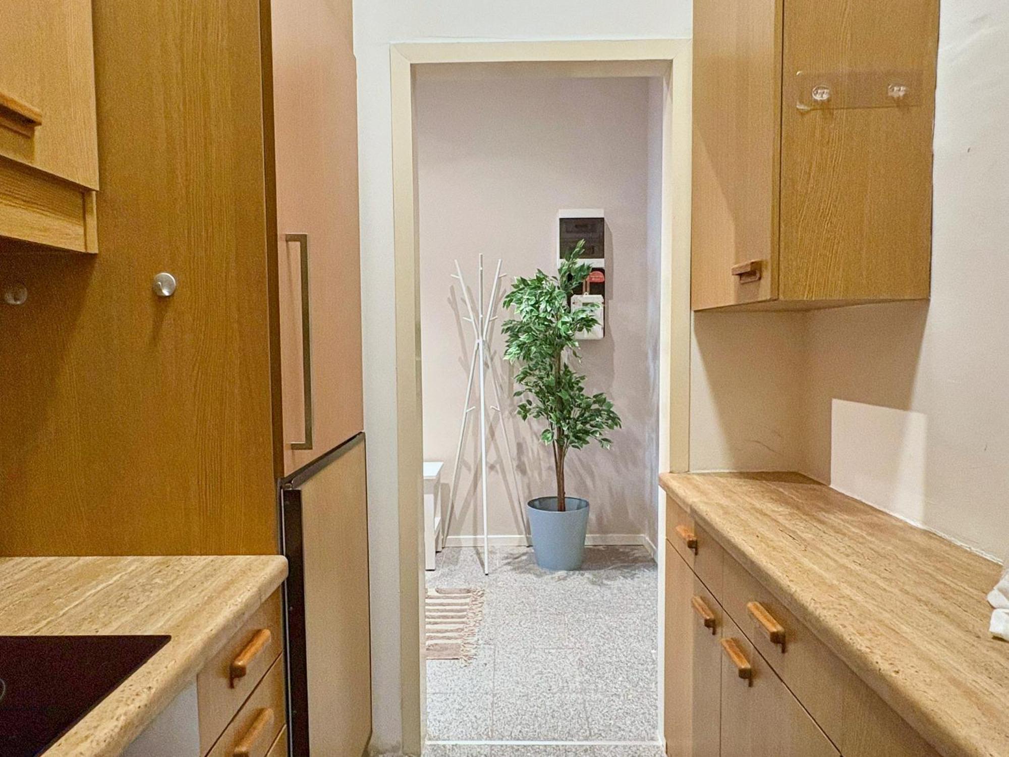 Spacious And Near Metro I Close To Parks I Akh Appartement Wenen Buitenkant foto