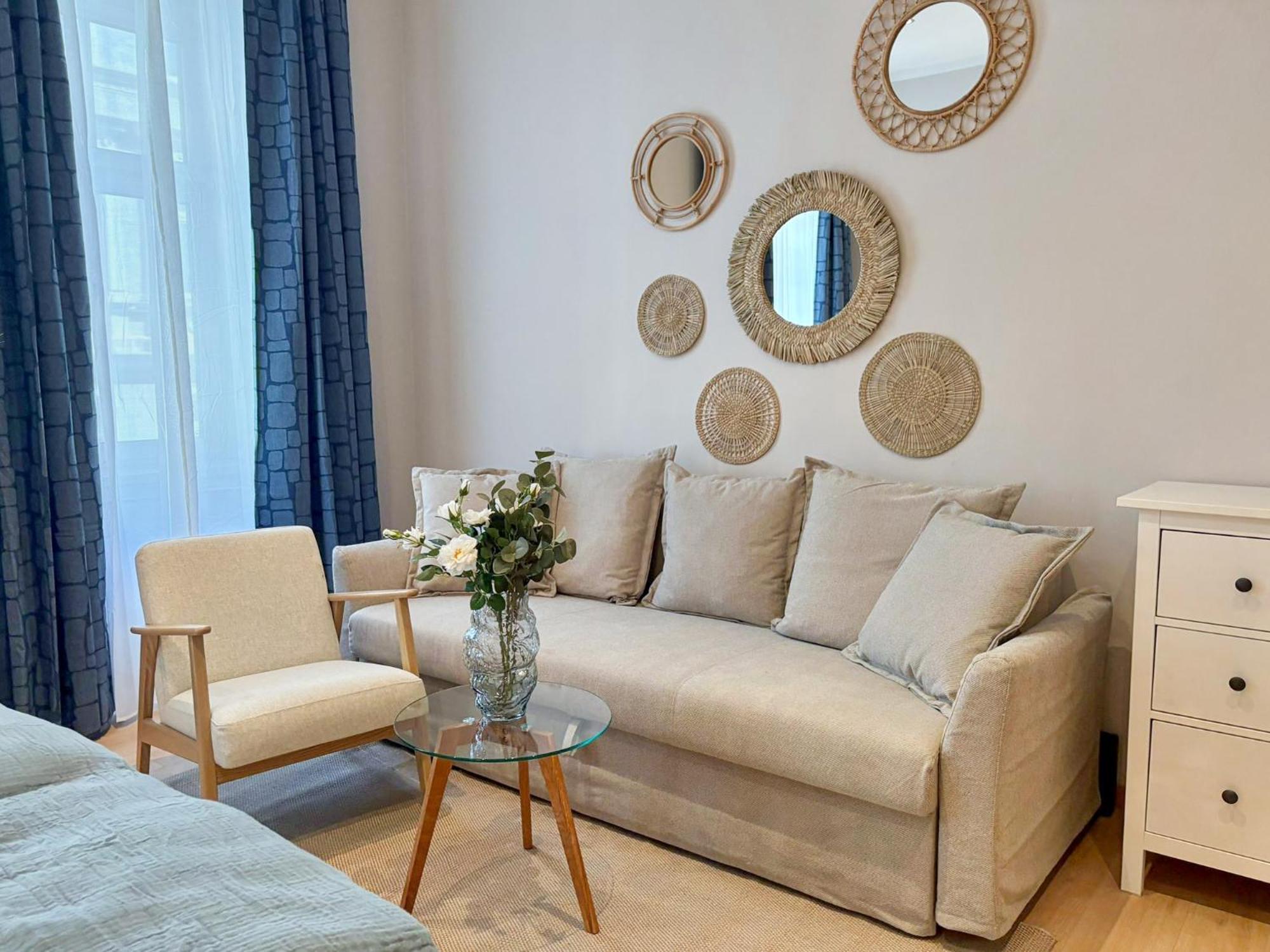 Spacious And Near Metro I Close To Parks I Akh Appartement Wenen Buitenkant foto